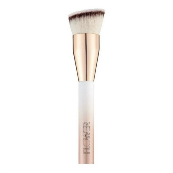 Flower by Drew Barrymore Foundation Buffing Brush color: rose gold & white - Picture 5 of 5
